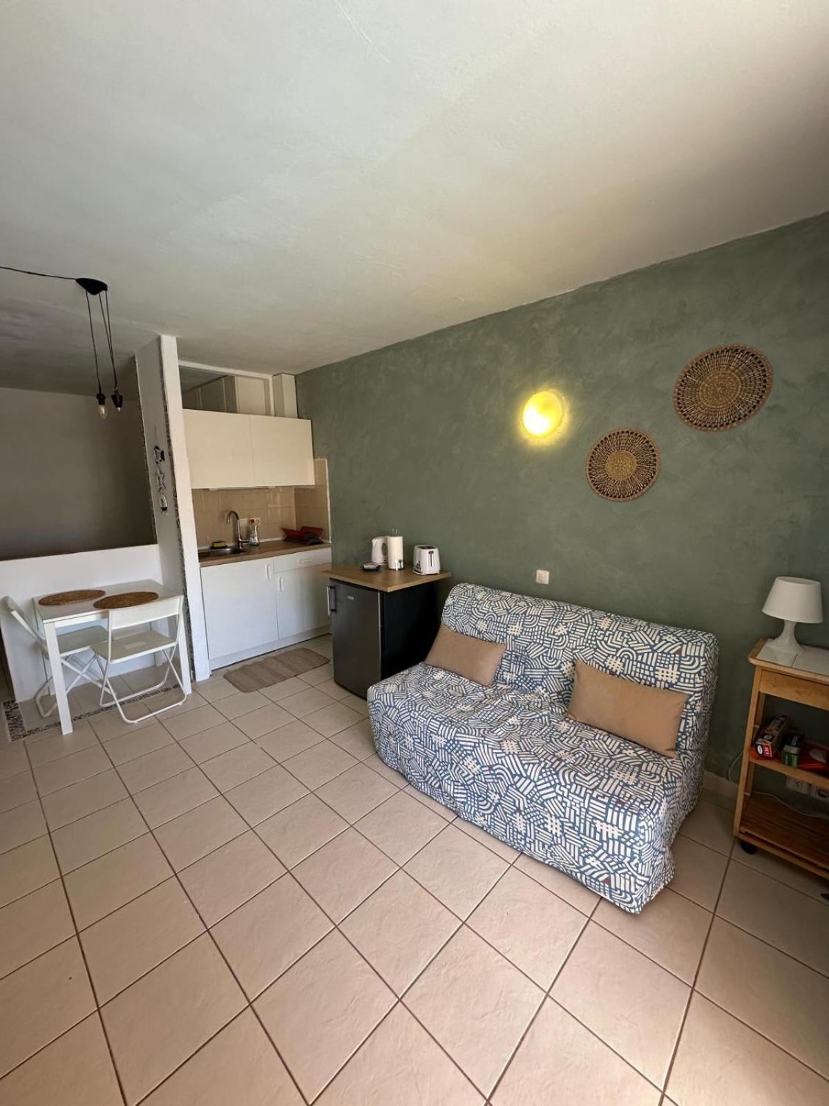 Flat Con Piscina In Costa Del Silencio - 5 Minuti Dal Mare Apartment Arona  Exterior photo